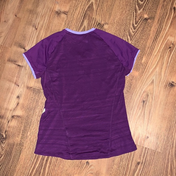 Adidas Super Nova running shirt - Picture 2 of 3